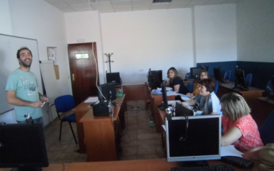 Cenforade prepara a cinco alumnas para el examen de competencias clave